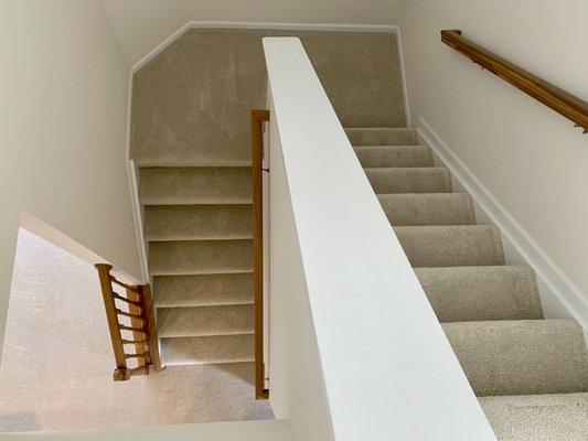 Condo turnover cleaning, Epcon Realty June 2021, stairwell to 2nd floor