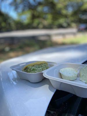 Shredded chicken, avocado, chimichurri crema