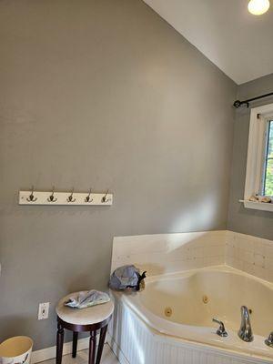 Ceiling & walls to paint above new Navy Color Tile.