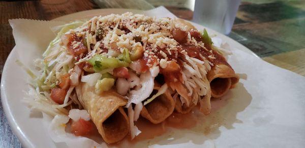 Honduran taco. Similar to chicken taquitos