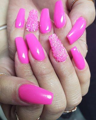 We understand that your nails needs to be beautiful