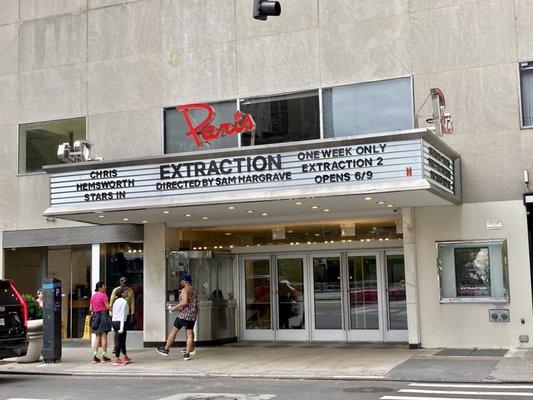 James Dean would sit at this theater and watch movies as much as possible! 06/04/23