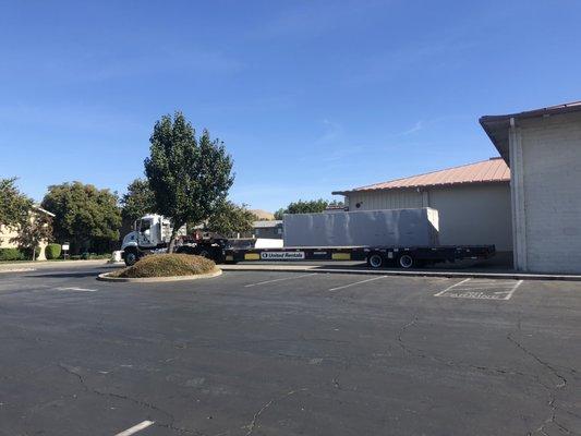 Big rig parking available within a stone's throw distance - This is the parking lot that is diagonally opposite to Isha Diagnostics