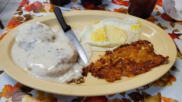 Biscuits and Gravy Plate with Eggs and Hashbrowns