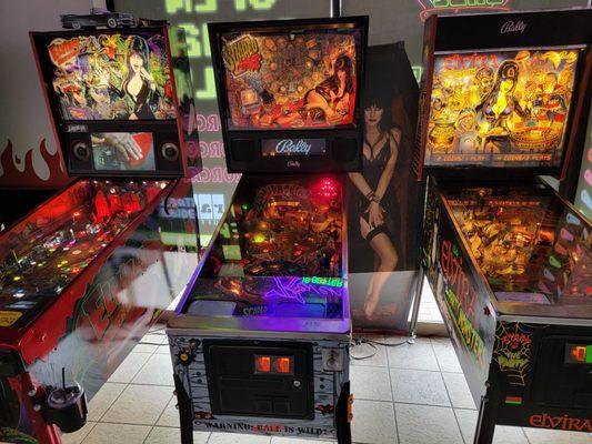 pinball machines to play with