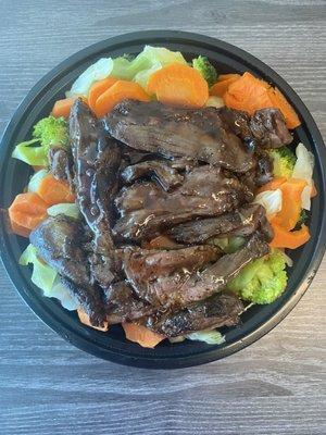 7/5/23 (wed): All American Wagyu Steak Bowl w/ added veggies. Top view