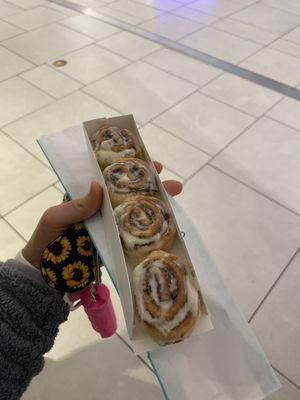 Cinnabon