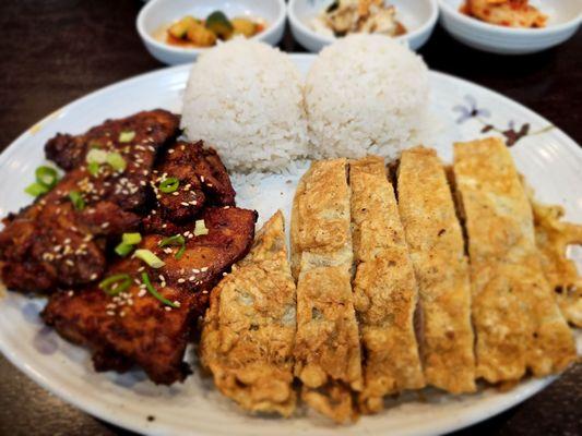 Dinner@Newton Dining Korean Rest; 10/10/2024.Ordered Meat Juhn(meh),& Spicy BBQ Chicken.Always happens 2me,Is Ur Chix Spicy,not really? LOL