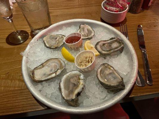 Half dozen oysters on the half shell