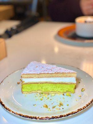 Pistachio cake