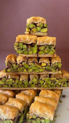 Baklava with honey