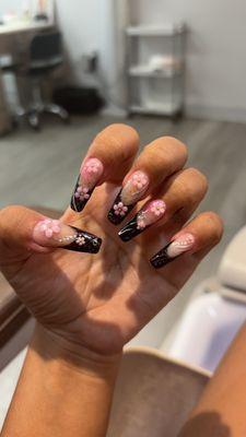 Autumn Nails Salon