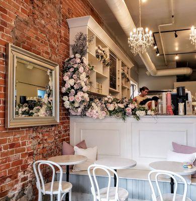 Counter at Le Bon Macaron