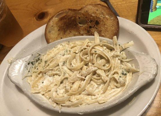 Fettuccine Alfredo