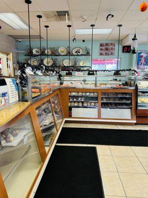 Aversa's Italian Bakery