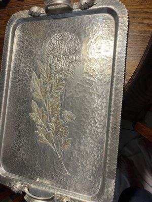 Aluminum serving tray