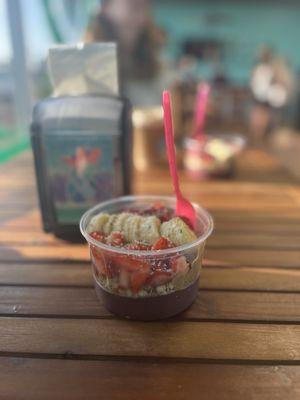 The "Dawn" açaí bowl