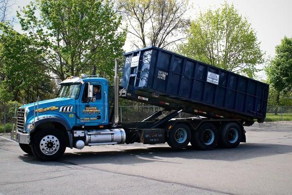 Blue Diamond Disposal Truck 1