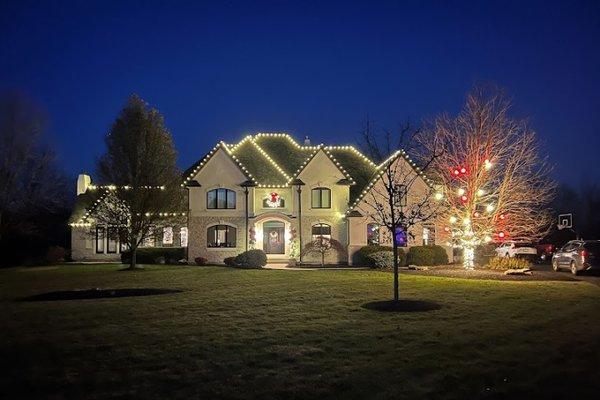 Coopersburg PA Holiday lighting installation