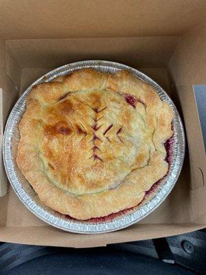 Triple berry pie