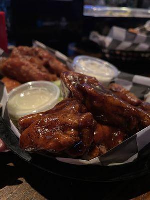 Half and Half-N-Half Basket: jerk and mambo sauce wings