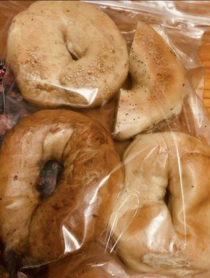 bagels (brought to me by a friend for kitty sitting)- delicious!