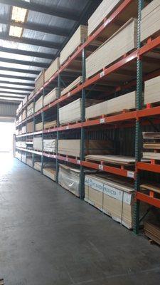 Many types of Hardwood Veneer plywoods in stock to choose from