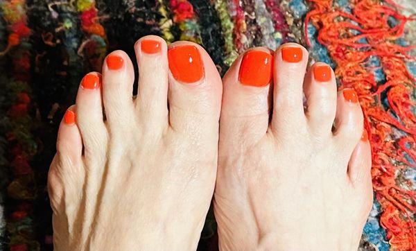 Pedicure - Color 715