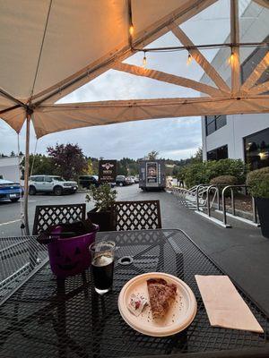 Large seating outside with heaters ! Nice and cozy