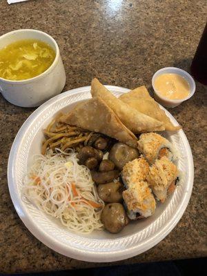 Rice noodle, sautéed mushrooms, crunchy roll, crab Rangoon, lo mien, spicy Mayo, egg drop soup.