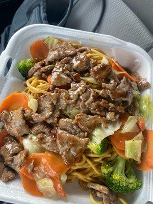 Beef Teriyaki with noodles and veggies