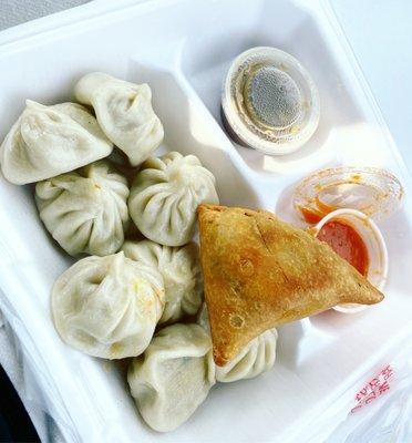 Steamed Momo and Samosas