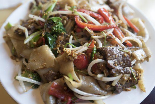 Basil beef noodles