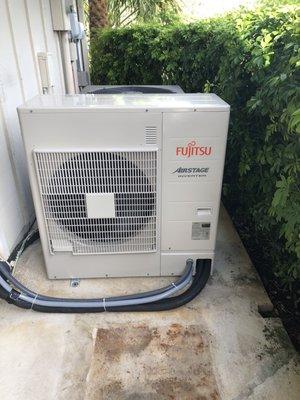 True VRF - super high efficiency Fujitsu Split