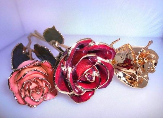 Check in at Trent Jewelers this Valentine's Day season and get $10.00 off our gold dipped roses!