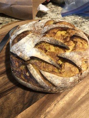 Ulu and tumeric sourdough loaf