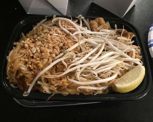 Pad Thai with tofu