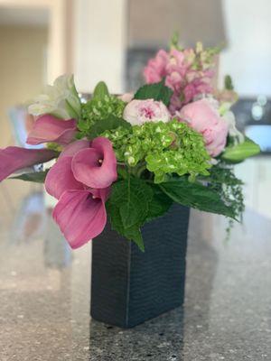 Anniversary flowers