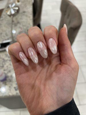 Hailey Bieber nails