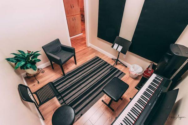 The Piano/Guitar Room at Music Lab - East Sacramento