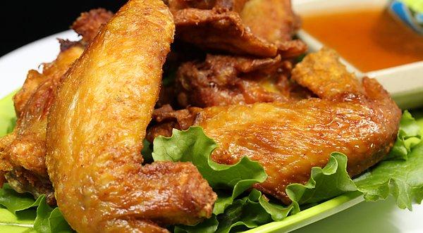 Banana Leaf Chicken Wings