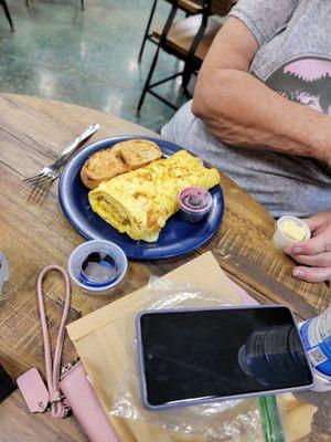 Famer omelet with asiago pesto bread