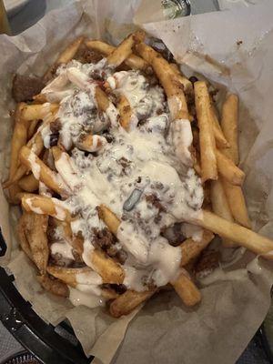 Fries with cheese and shaved beef