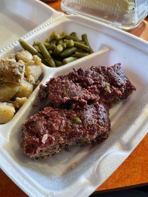 Smoked Meatloaf, Roasted Potatoes, and Green Beans!