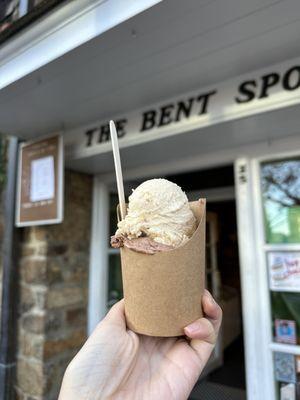 apple pie & milk chocolate in a cup :)