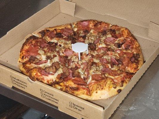 Mountain of Meat Pizza!!