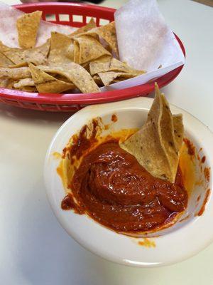 Chips and real Salsa