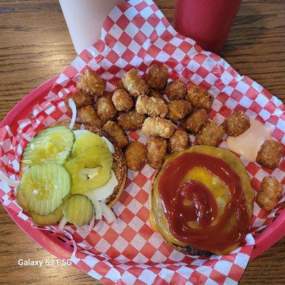 Hardy burger and tots!