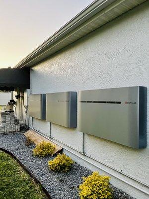 Free Solar Friendly Heat Pump System with 30 Kw Storage Bsttery