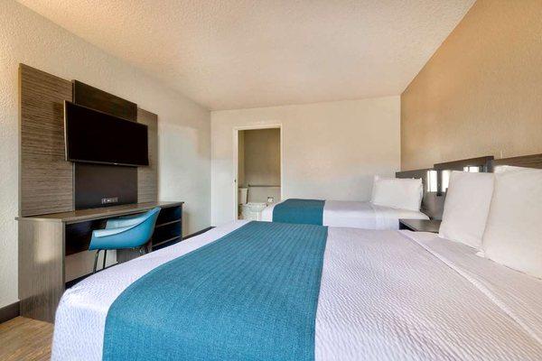 Motel Anaheim CA Fullerton Double Full ADA